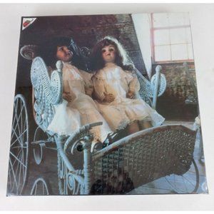 New Vintage 1987 Apple Street Heirlooms 550 Piece Puzzle Sealed